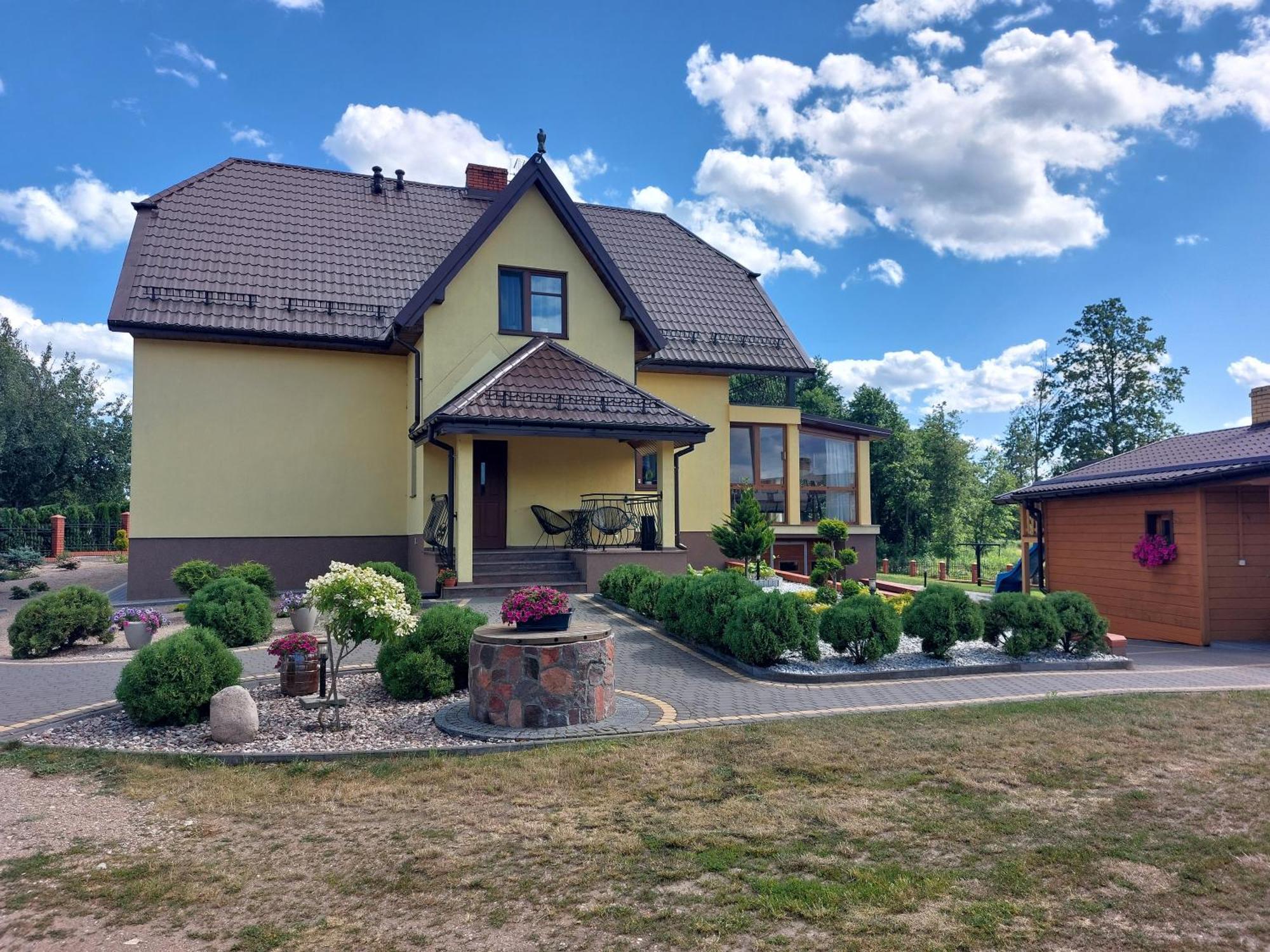Agroturystyka Zubrowka Luaran gambar