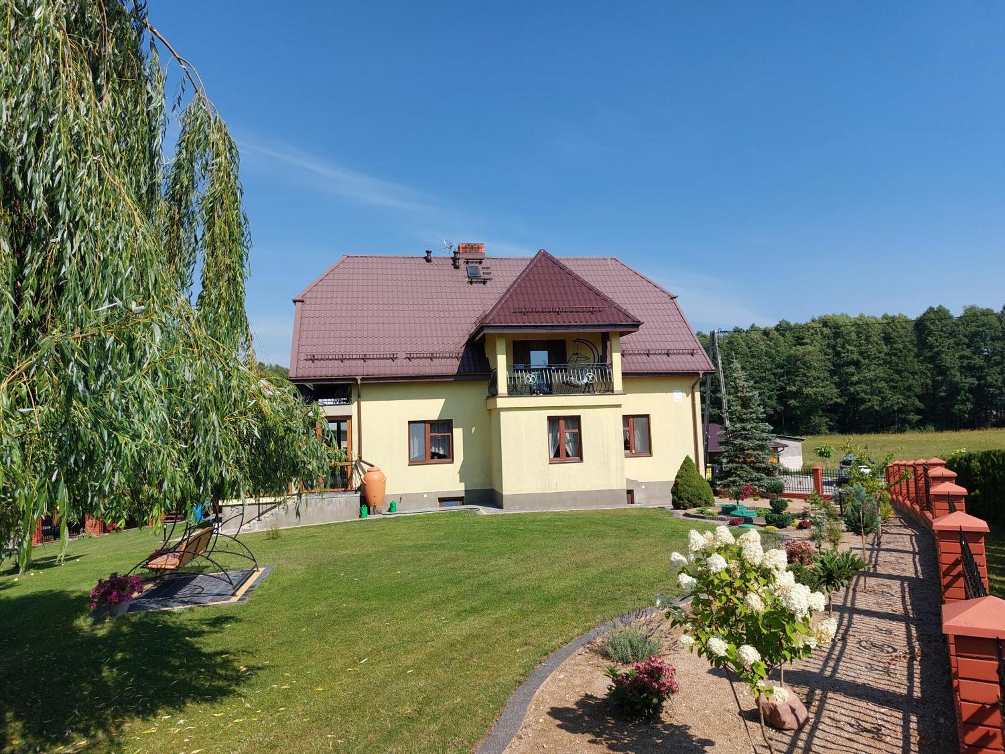 Agroturystyka Zubrowka Luaran gambar