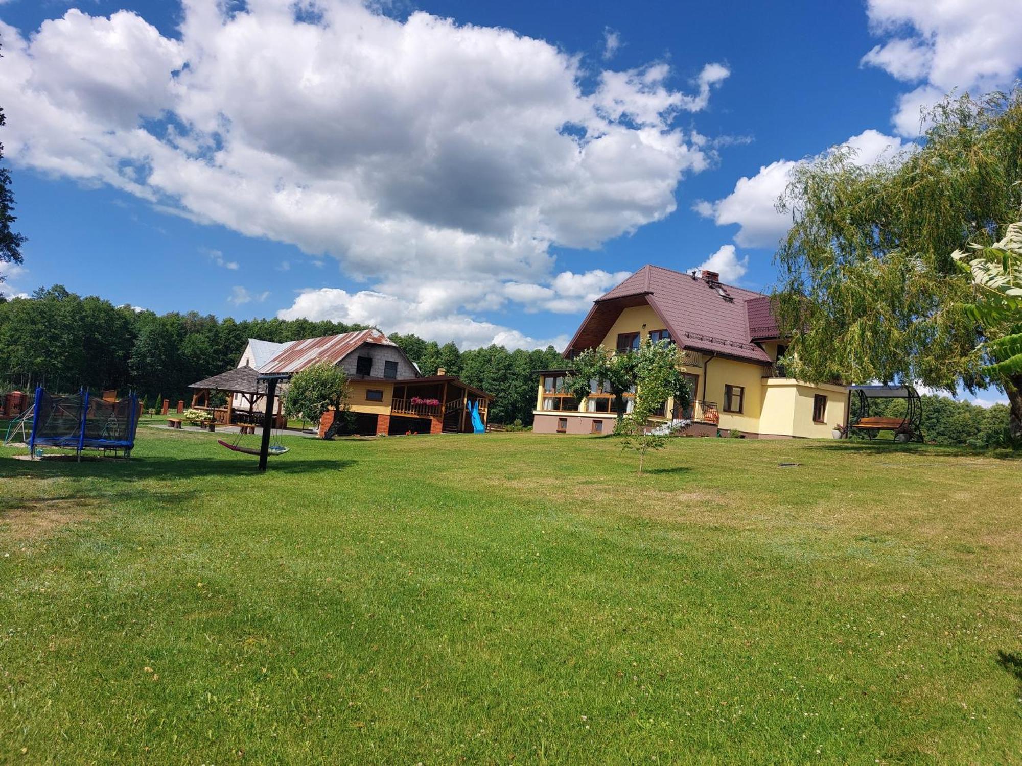 Agroturystyka Zubrowka Luaran gambar